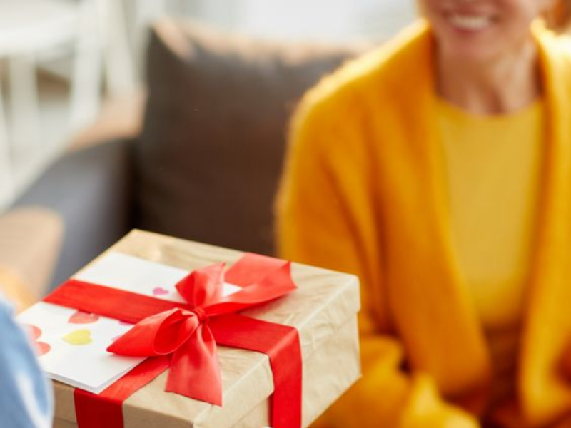 Unique presents to impress Christmas present for mother in law